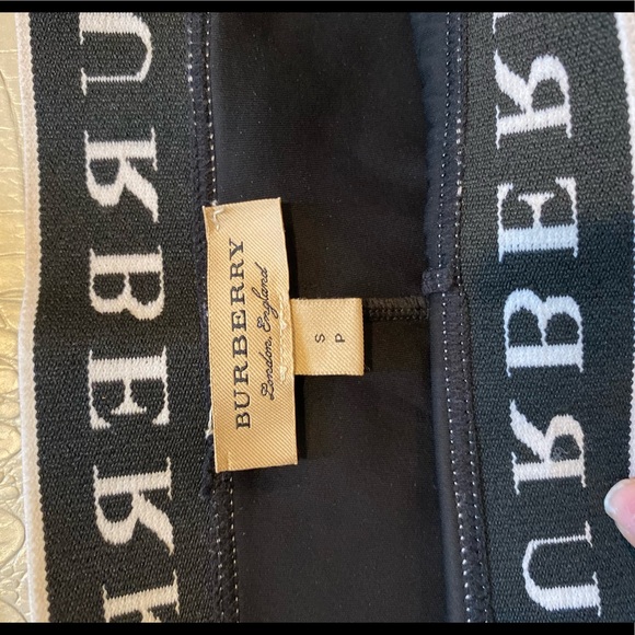 Burberry black and white Bewta set - Picture 4 of 7